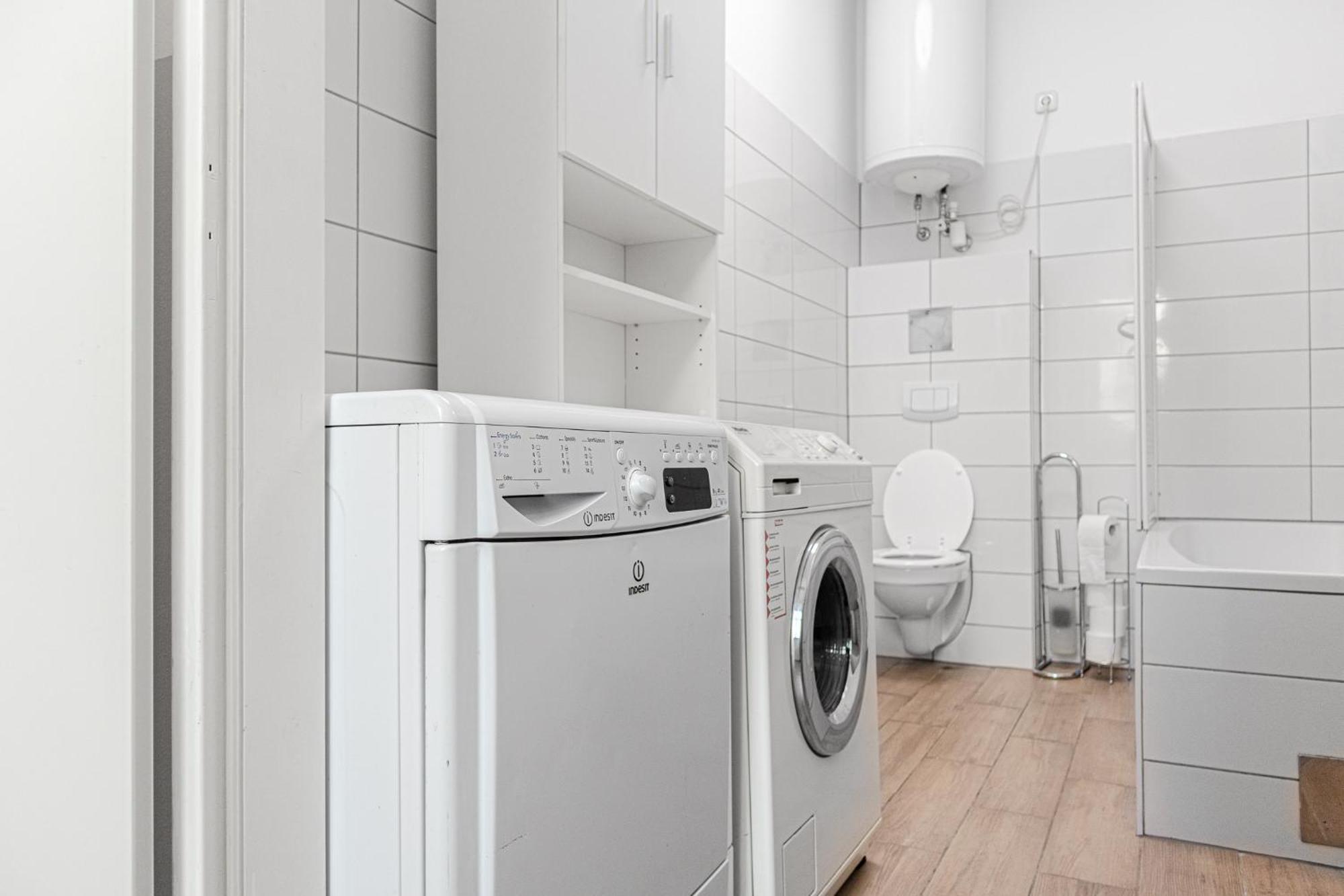 Lovely 2Br Shared Apartment, Enkplatz U3, 15Min To Center 维也纳 外观 照片