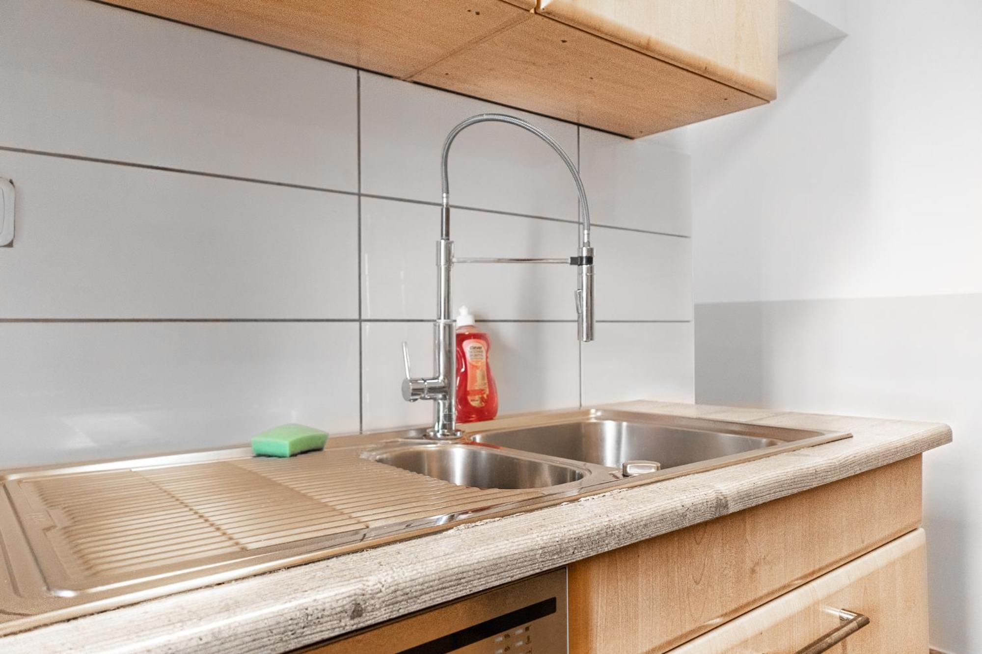 Lovely 2Br Shared Apartment, Enkplatz U3, 15Min To Center 维也纳 外观 照片